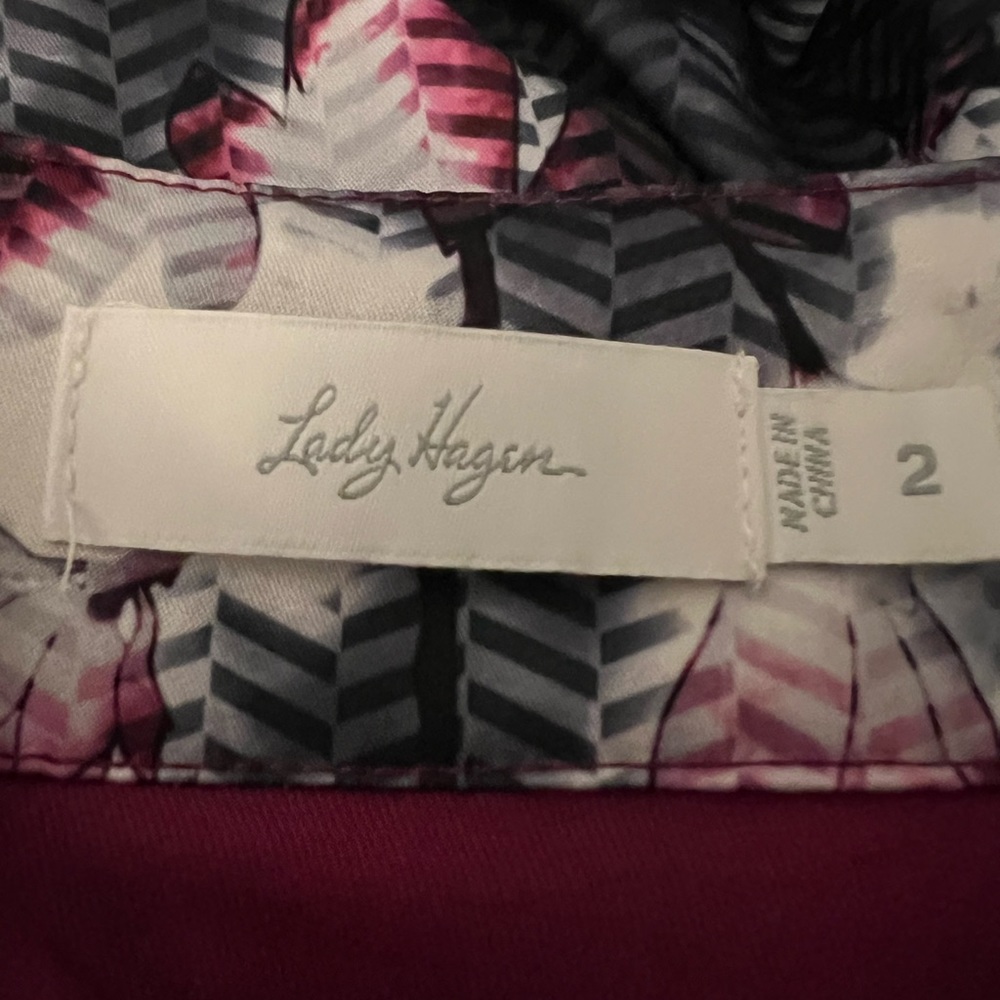 Lady Hagen Black & Magenta Floral Patterned Golf Skort Women’s Size 2 NWOT - Picture 6 of 8